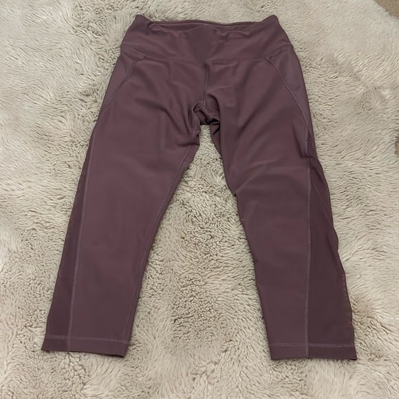 90 Degree by Reflex Purple Cropped Leggings - Picture 1 of 3